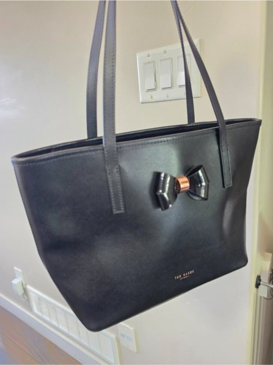 Ted Baker Handbags - 100% leather Ted Baker Black Tote Bag with Bow Accent